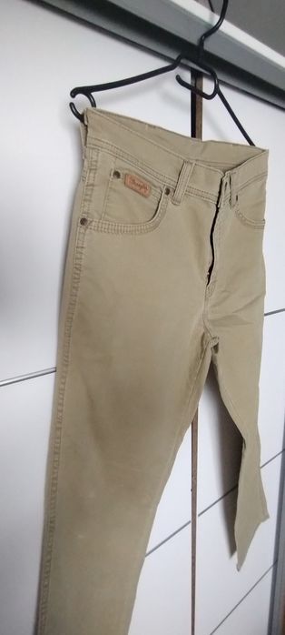 Spodnie bawełniane  męskie Wrangler r 32