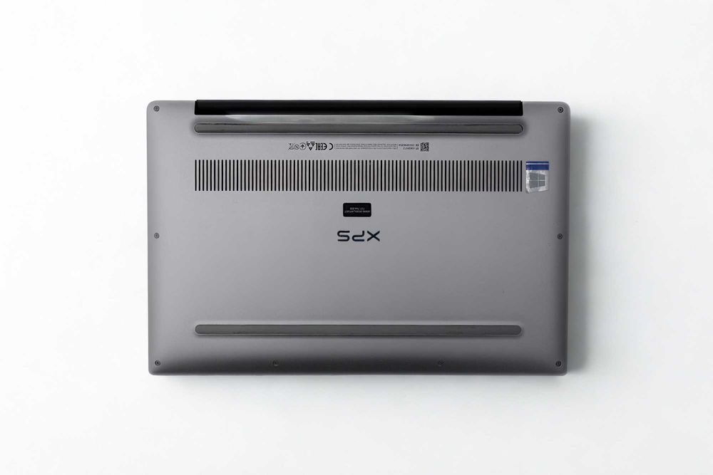 Laptop Do Pracy DELL XPS 13,3" 4K IPS  i7 8GB 512 NVME W11 Pro GW FV