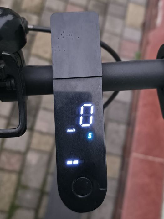 Електросамокат Xiaomi Pro2