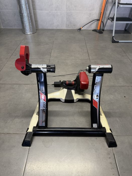 Rolo de treino Elite Qubo Digital Smart B+