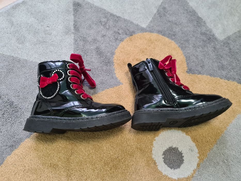 Czarne botki Disney 26