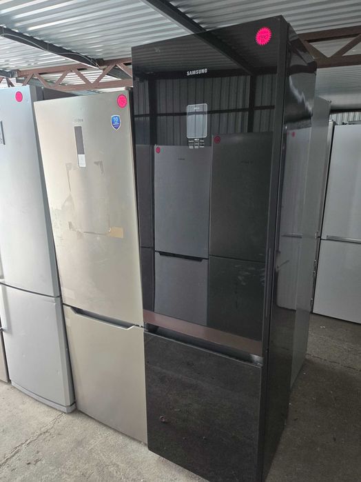 Janki, ul. Wspólna 6 Lodówka Samsung czarne szkło