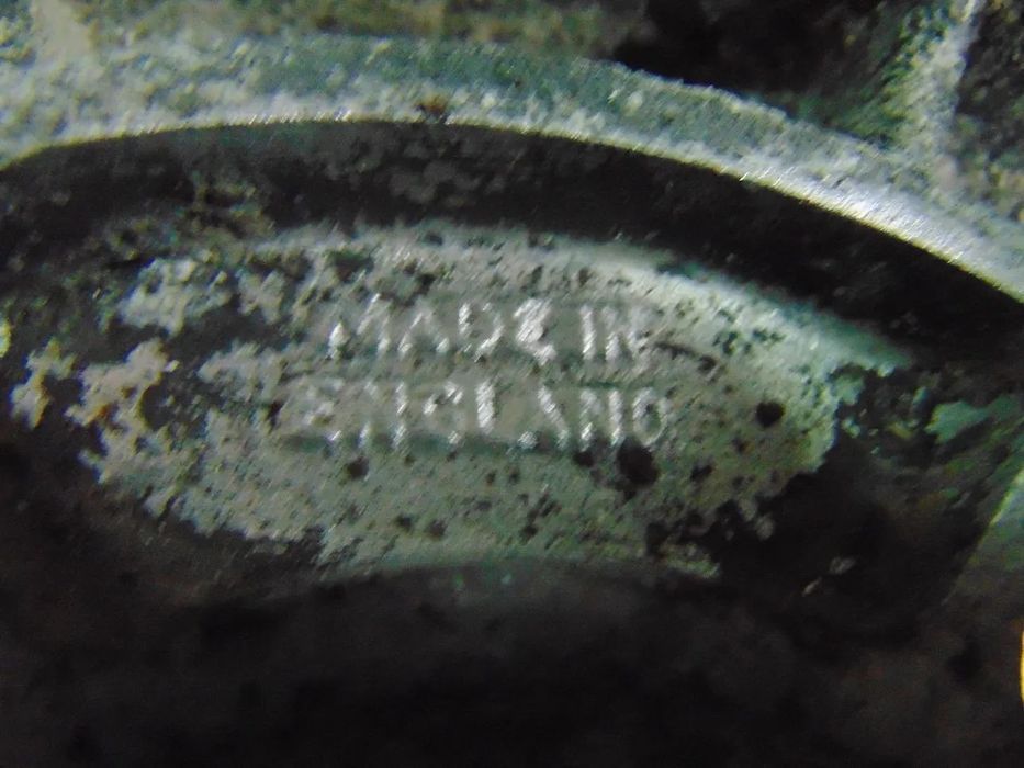 Austin Mini jante especial alargada " nova de stock antigo