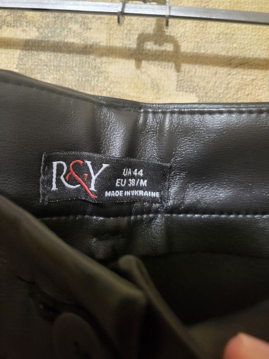 Штани    Брюки розмір М