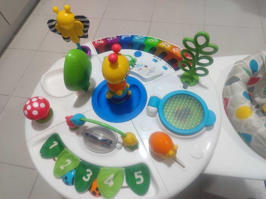 Andador e Centro de Atividades