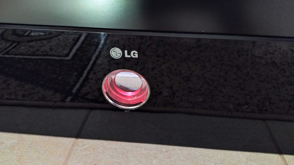 Телевізор LG 42LG6000 діагональ 42" FullHD