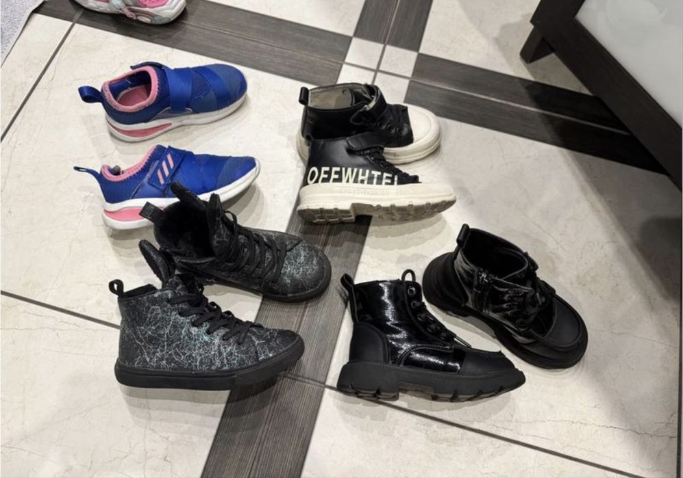 черевички 26-27 усі за 500 грн