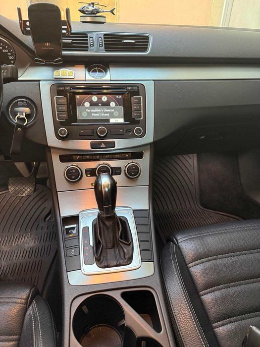 Volkswagen CC Luxury  2012