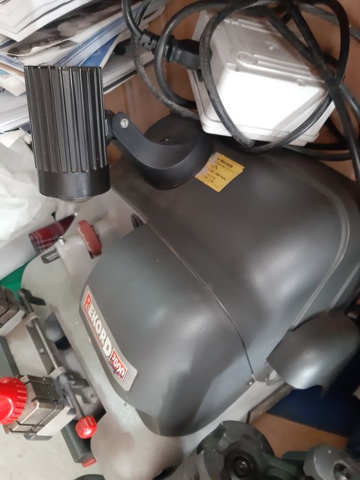 Maquina de copiar chaves fabricação italiana