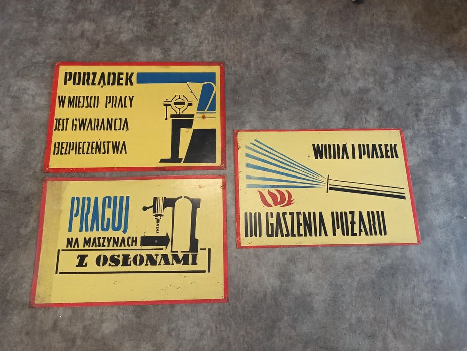 Stare metalowe tablice PRL