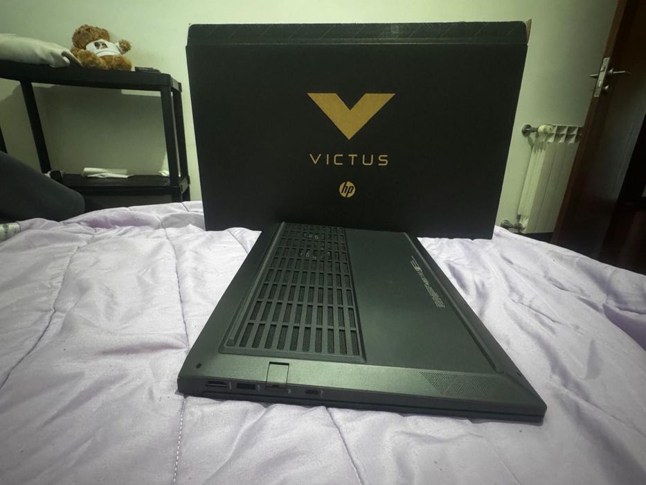 Portatil gaming como novo