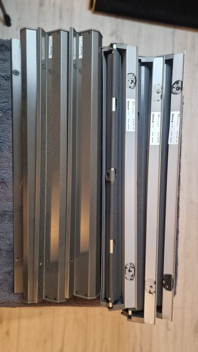 Markiza do okien dachowych