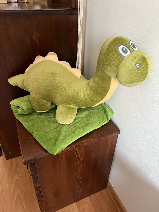 Іграшка-подушка динозавр з пледом