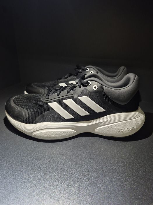Оригінальні кроссівки Adidas Response Core Bounce(42-26,5см)