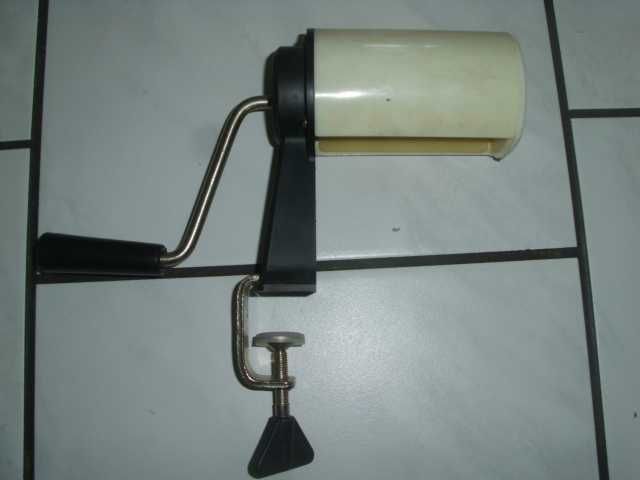 maszynka do makaronu ręczna korbowa