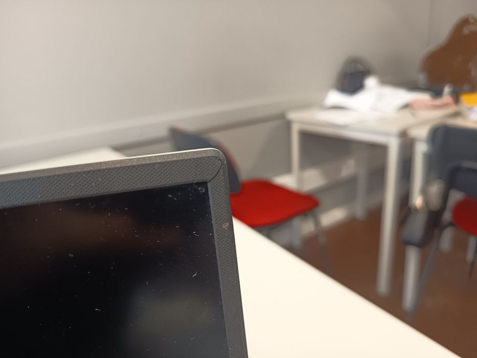 Asusvivobook m1605ya