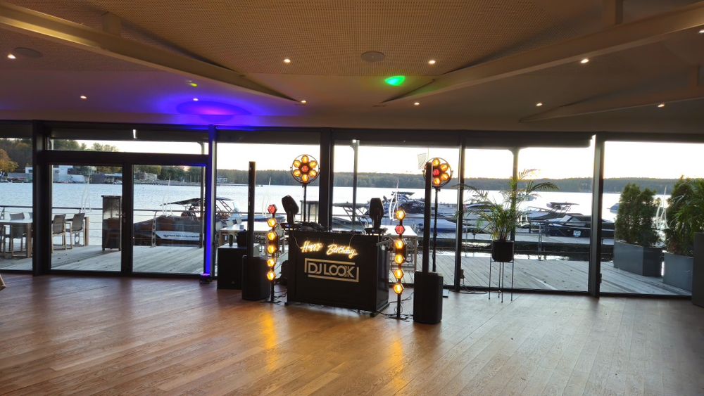 Dj ,wodzirej ,doświadczony Dj na Twoją niezapomnianą imprezę!18-stki,