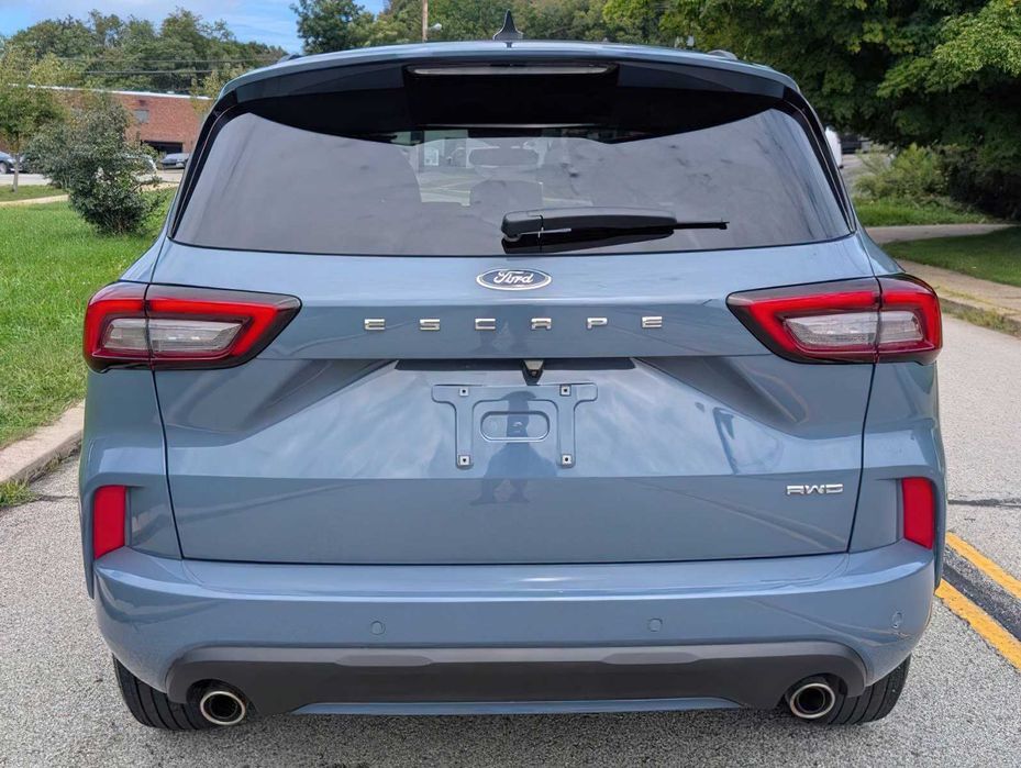 Ford Escape ST-Line      2024