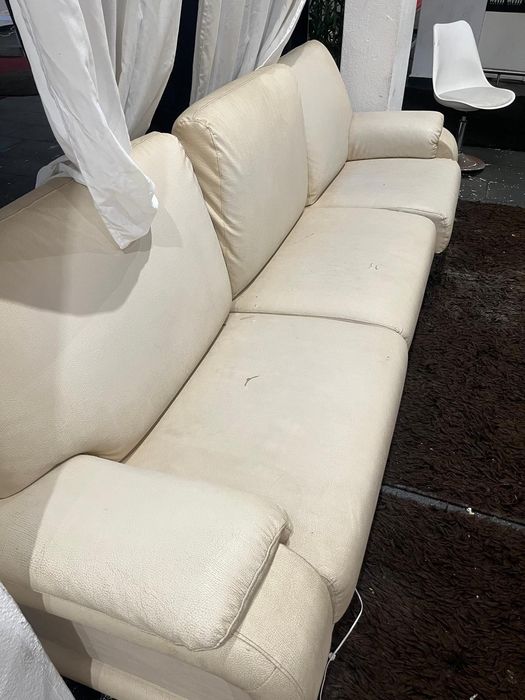 Vendo urgente para despachar domingo. Envia me MSG para mais detalhes