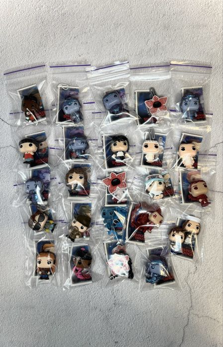 ПОВНА колекція Stranger Things kinder joy Дивні дива коробка+подарунок