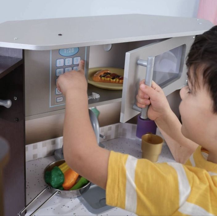 Кухня Kidcraft Ultimate Corner Play з підсвіткою+звуковими ефектами