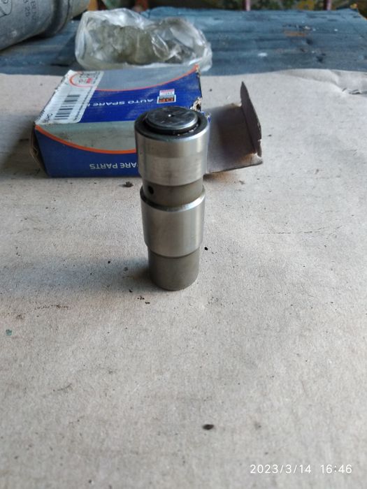 Распредвалы двигателя Форд Скорпио 2.0донс