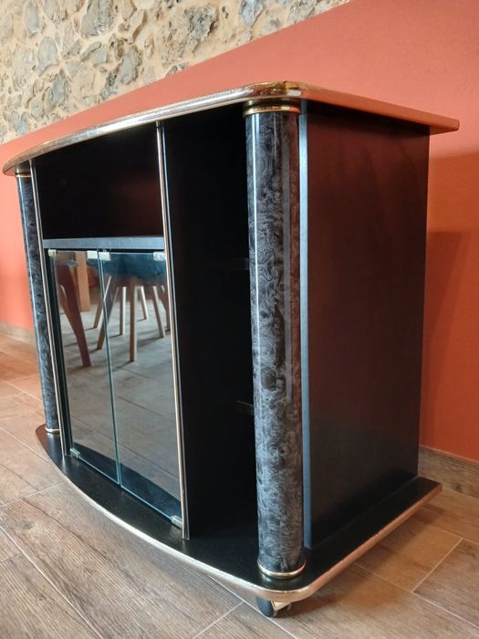 Movel televisão