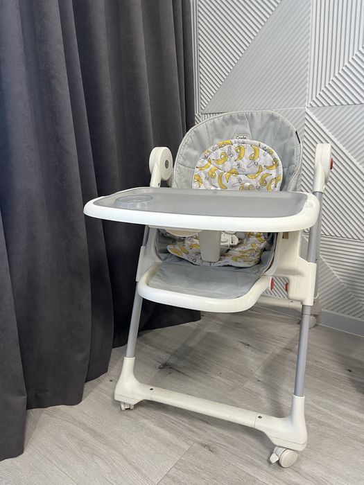 Стільчик для годування ,дитячий столик El Camino