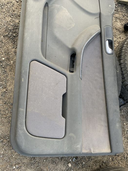 Audi a3 8l boczek tapicerka prawy przod 3-drzwi