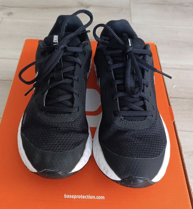Продам Кросівки Nike