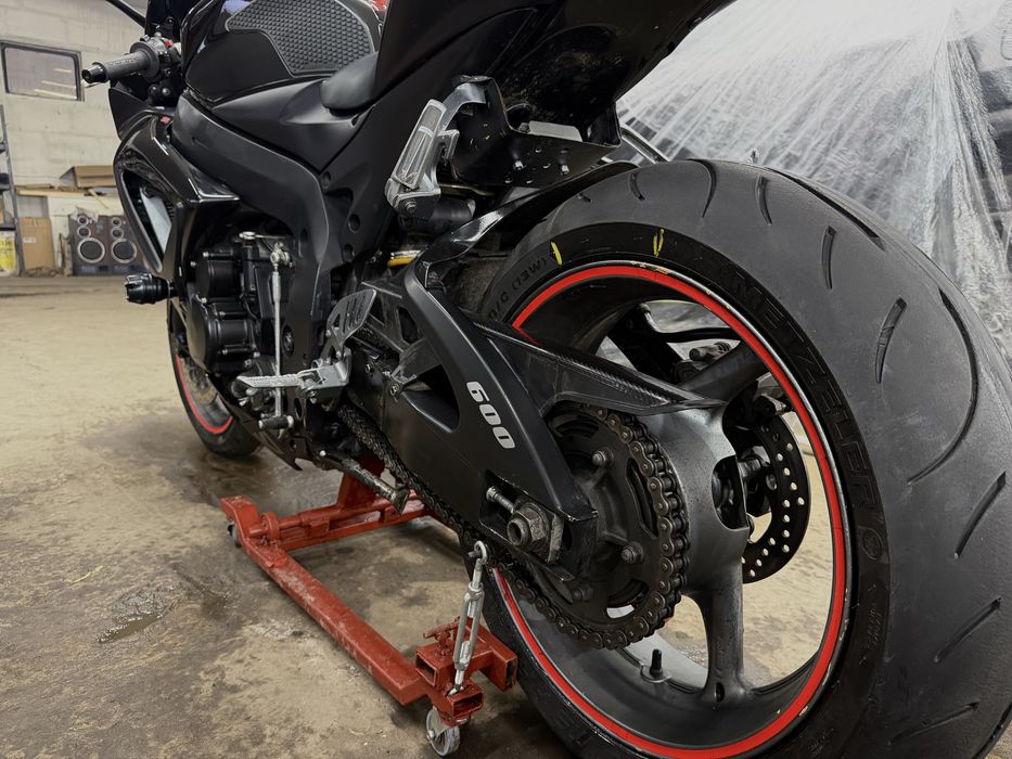 Suzuki GSX-R 600 k7 2007рік. В Гарному Стані! Готовий до сезону!!!