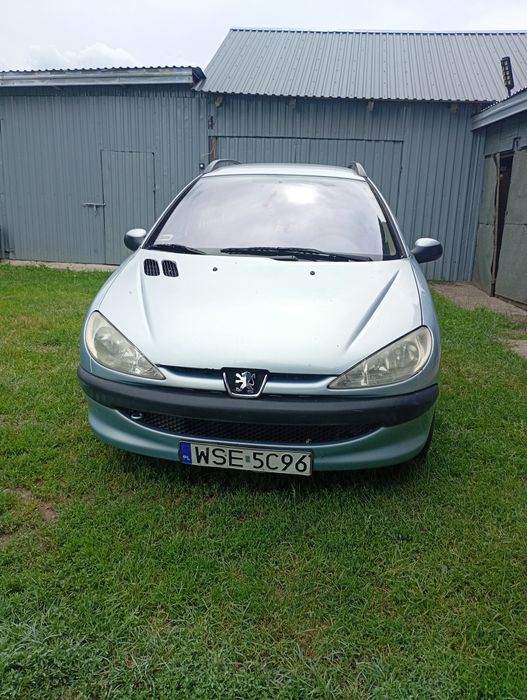 Sprzedam tanio peugeota