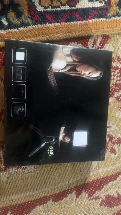 Настільний штатив для відео