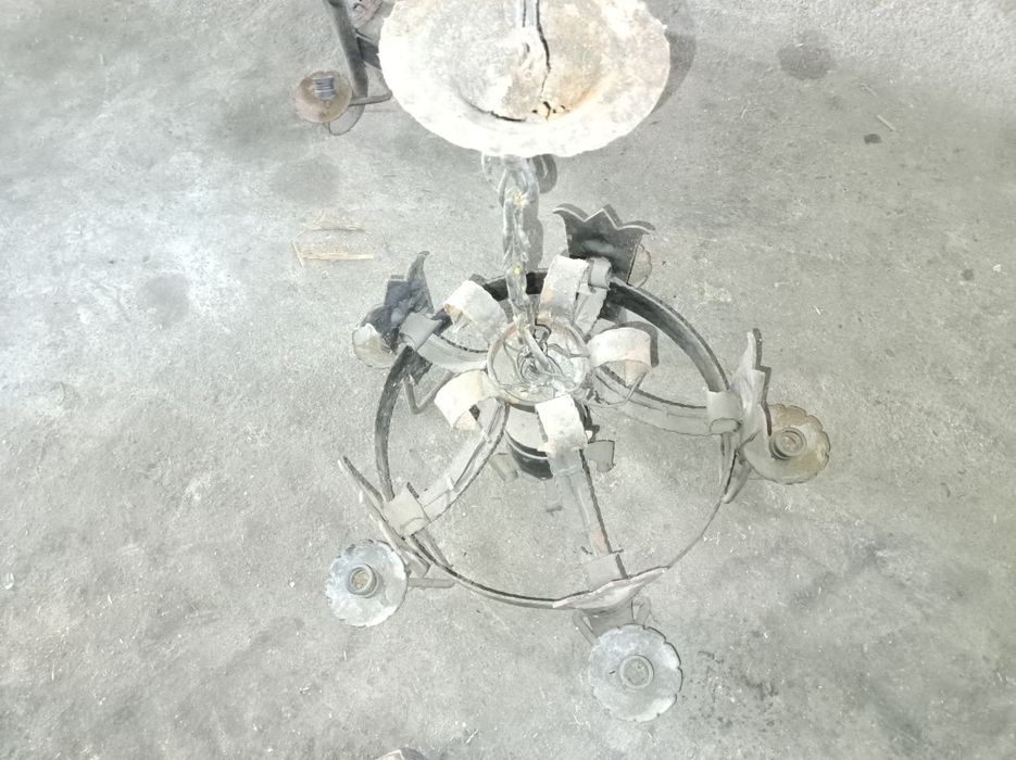 Vendo candeeiros antigos rusticos