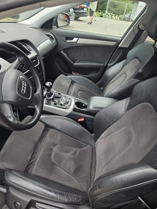 Audi A4 B8 S-Line 2010r
