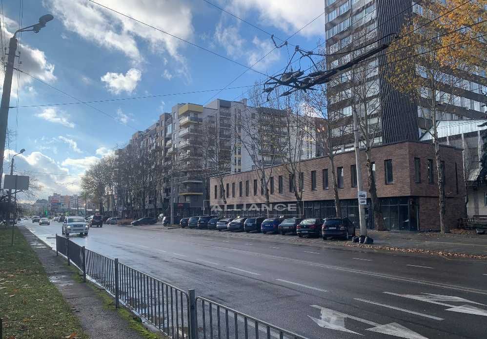 Продаж комерційних приміщень поряд з ТЦ Veles Mall та Метро