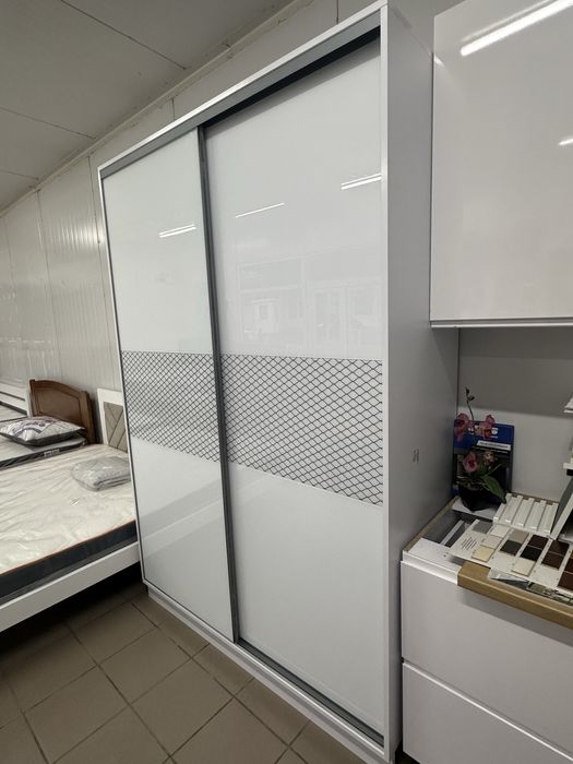 Шафа купе,гардеробна,вмонтована шафа купе,шафа в нішу,шкаф купе.