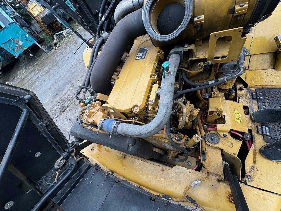 Wozidło przegubowe Caterpillar 730