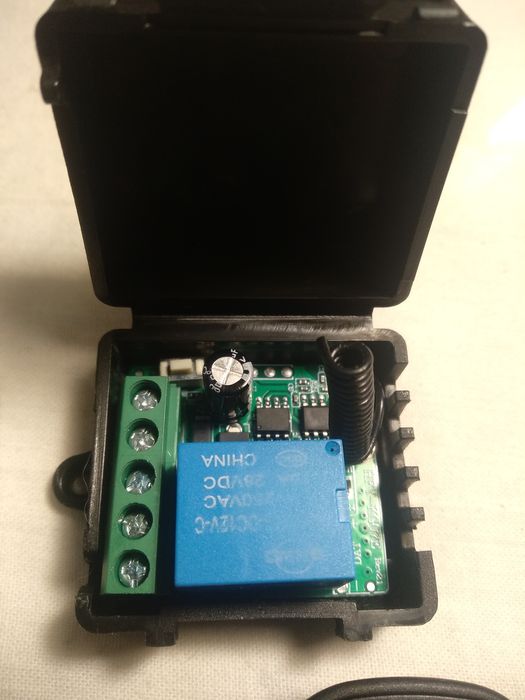 Реле радиоуправляемое 12в.