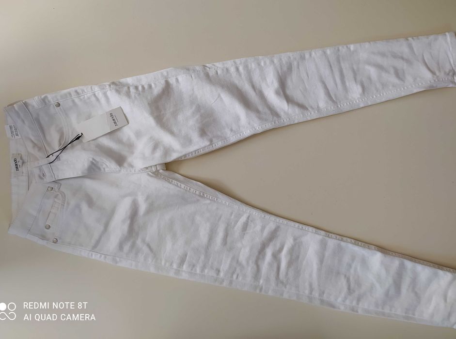 Spodnie jeans Nowe ZALANDO białe