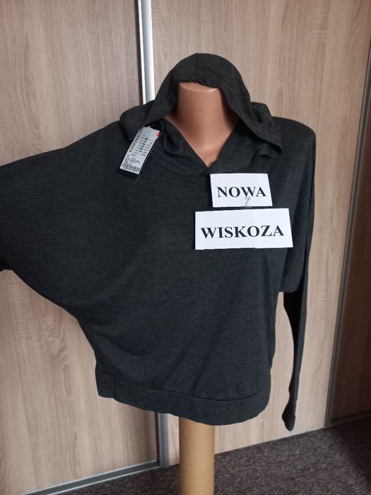 r.XL nowa cienka bluza z kapturem