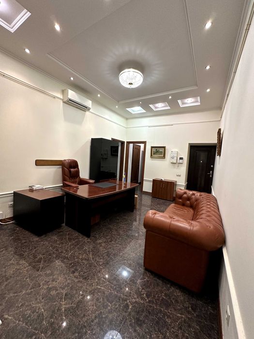 Продаж 5 кімнатної квартири Шота Руставелі 30В, 152,7 кв.м.