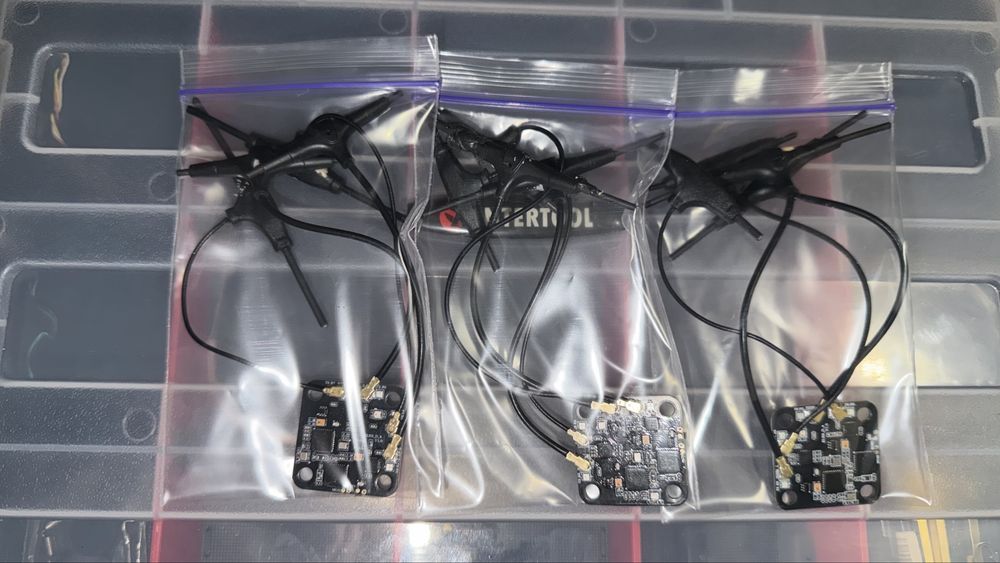 Приемник Radiomaster DBR4 Dual Band Xross Gemini ELRS (FCC)