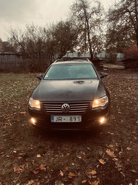 Пасат  б 6 не розмитнени