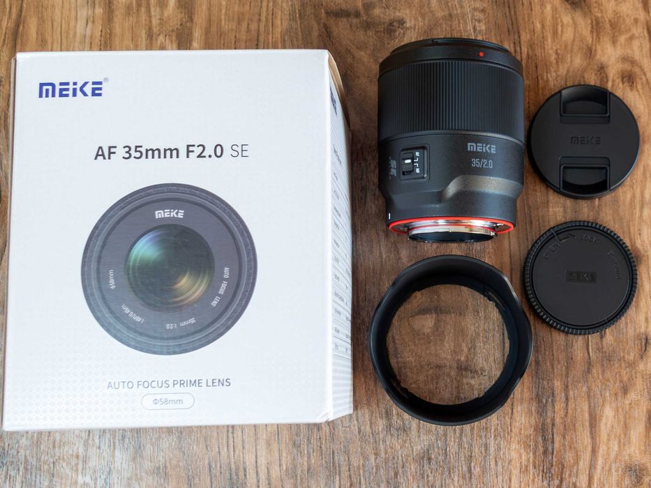 Meike 35mm f/2.0 (Sony E-mount) . Full Frame . Eye AF . Fast Autofocus