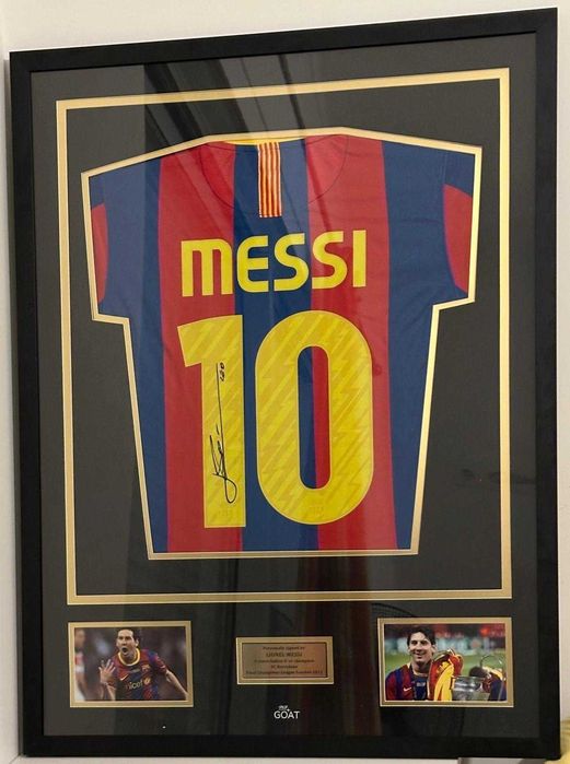 Autographed Messi T-Shirt + Certificate + Frame