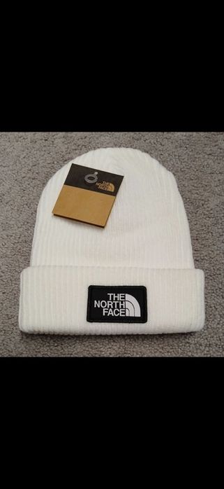 Nowa czapka zimowa biała the north face tnf