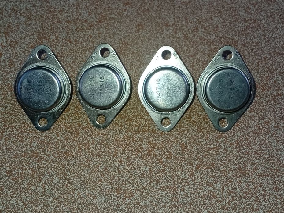 Транзисторы 2N3716.