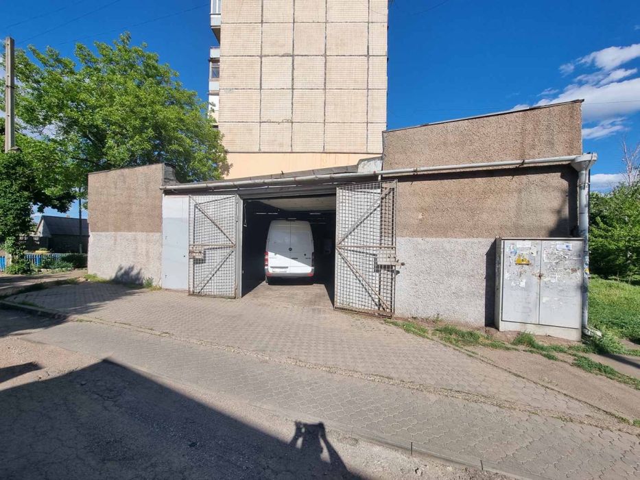 Продажа помещения 1 217 м² — центр города, отдельный вход (магазин)