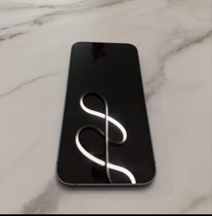 Iphone 14 Impecavel